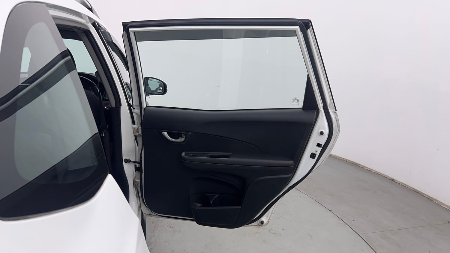 Used 2019 Honda BR-V V Petrol Petrol Manual interior RIGHT REAR DOOR OPEN VIEW