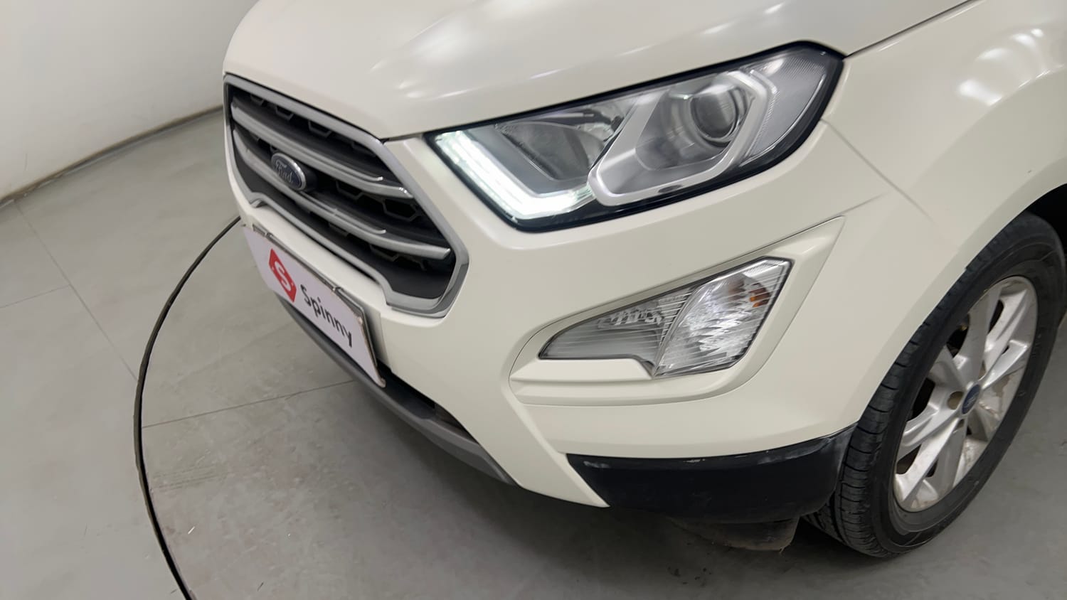 Used 2021 Ford EcoSport Titanium 1.5L TDCi Diesel Manual dents MINOR SCRATCH