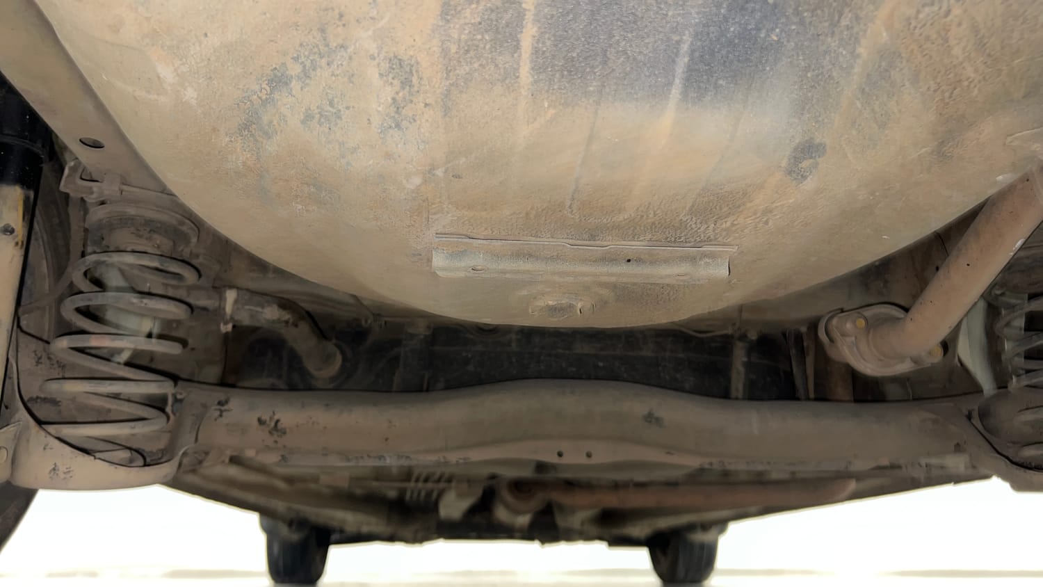 Used 2016 Honda Amaze 1.2 S i-VTEC Petrol Manual extra REAR UNDERBODY VIEW (TAKEN FROM REAR)