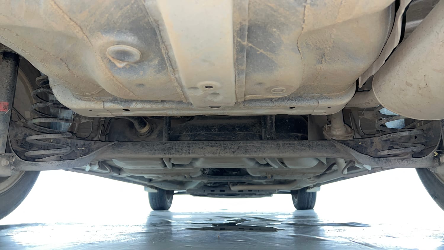 Used 2022 Honda City 4th Generation V Petrol Petrol Manual extra REAR UNDERBODY VIEW (TAKEN FROM REAR)