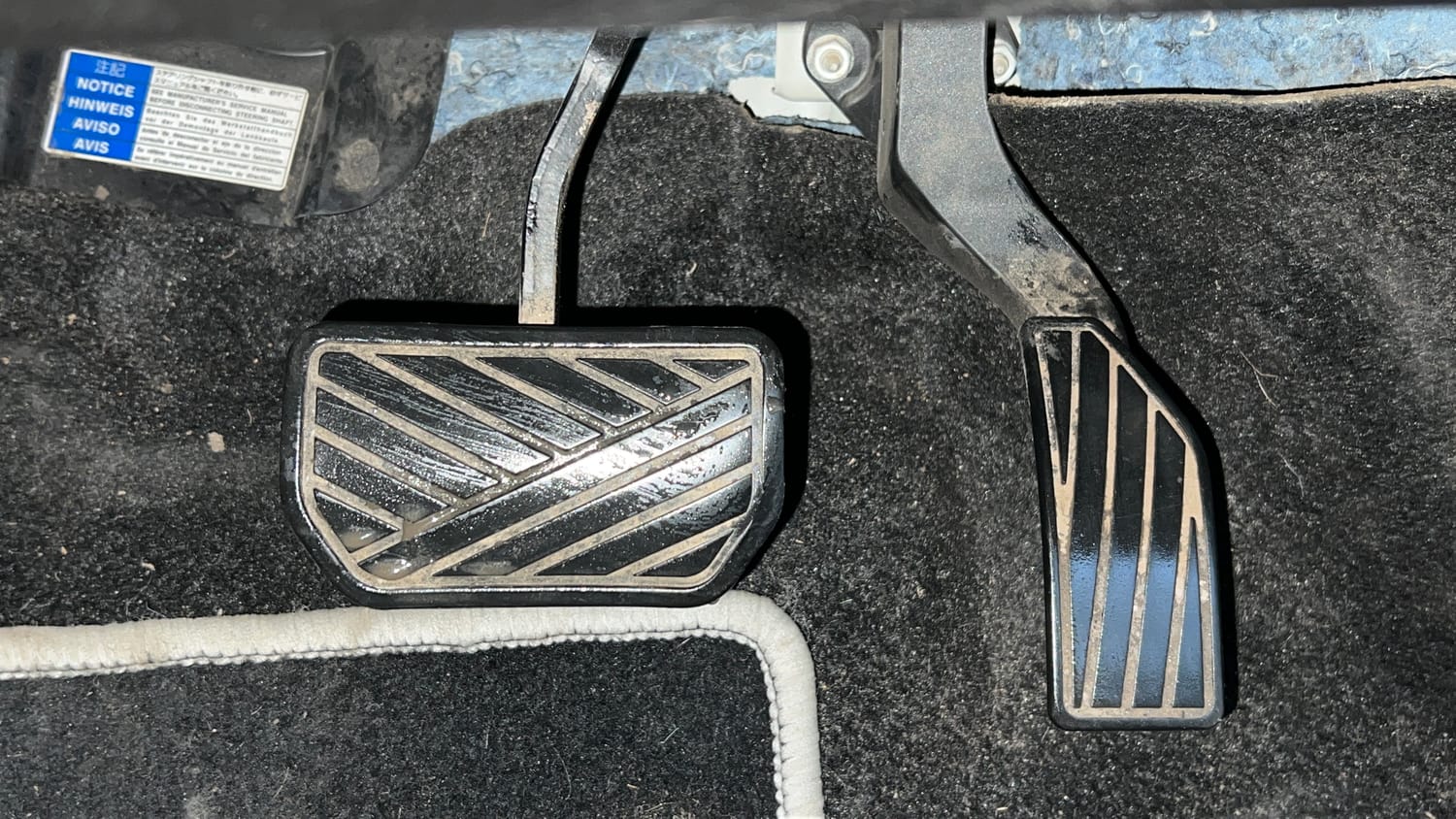 Used 2018 maruti-suzuki Vitara Brezza VDi AGS Diesel Automatic interior PEDALS VIEW