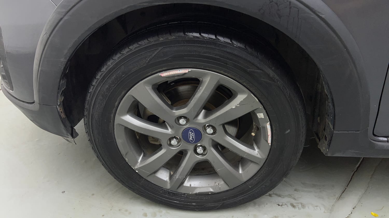Used 2018 Ford Freestyle Titanium Plus 1.2 Ti-VCT Petrol Manual tyres LEFT FRONT TYRE RIM VIEW