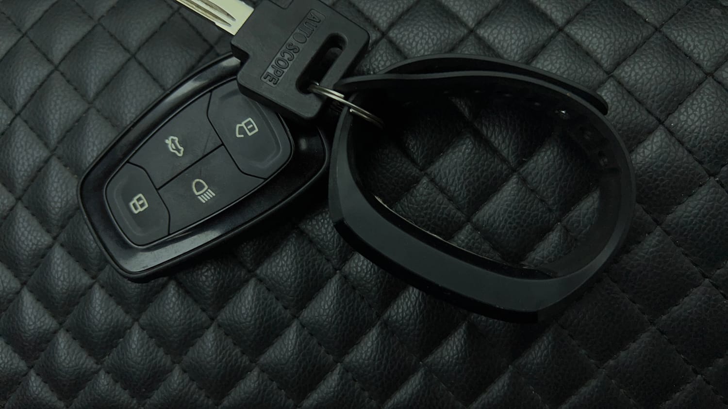 Used 2020 Tata Altroz XZ Petrol Petrol Manual extra CAR KEY VIEW