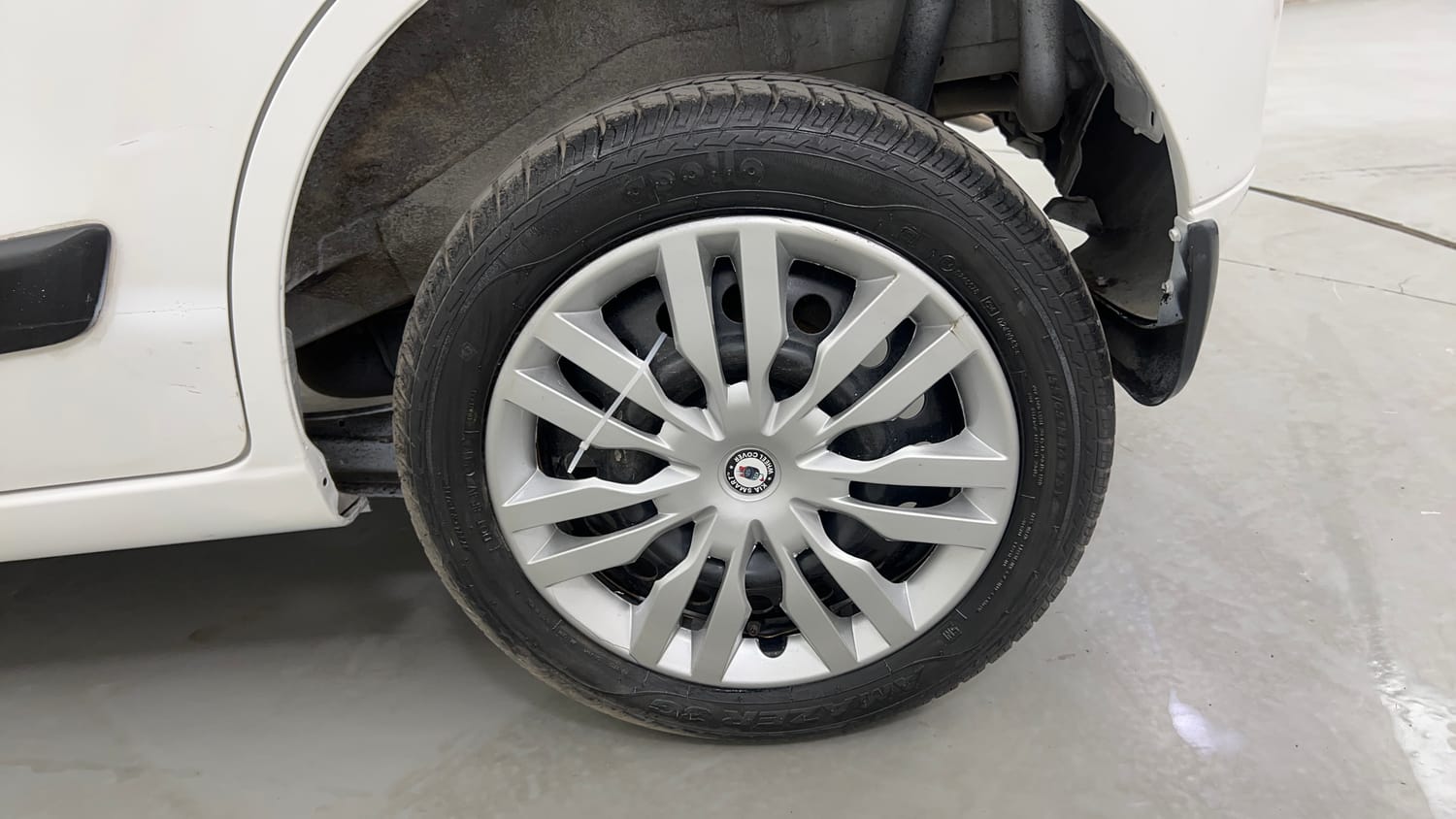 Used 2017 Maruti Suzuki Wagon R 1.0 VXI AMT Petrol Automatic tyres LEFT REAR TYRE RIM VIEW