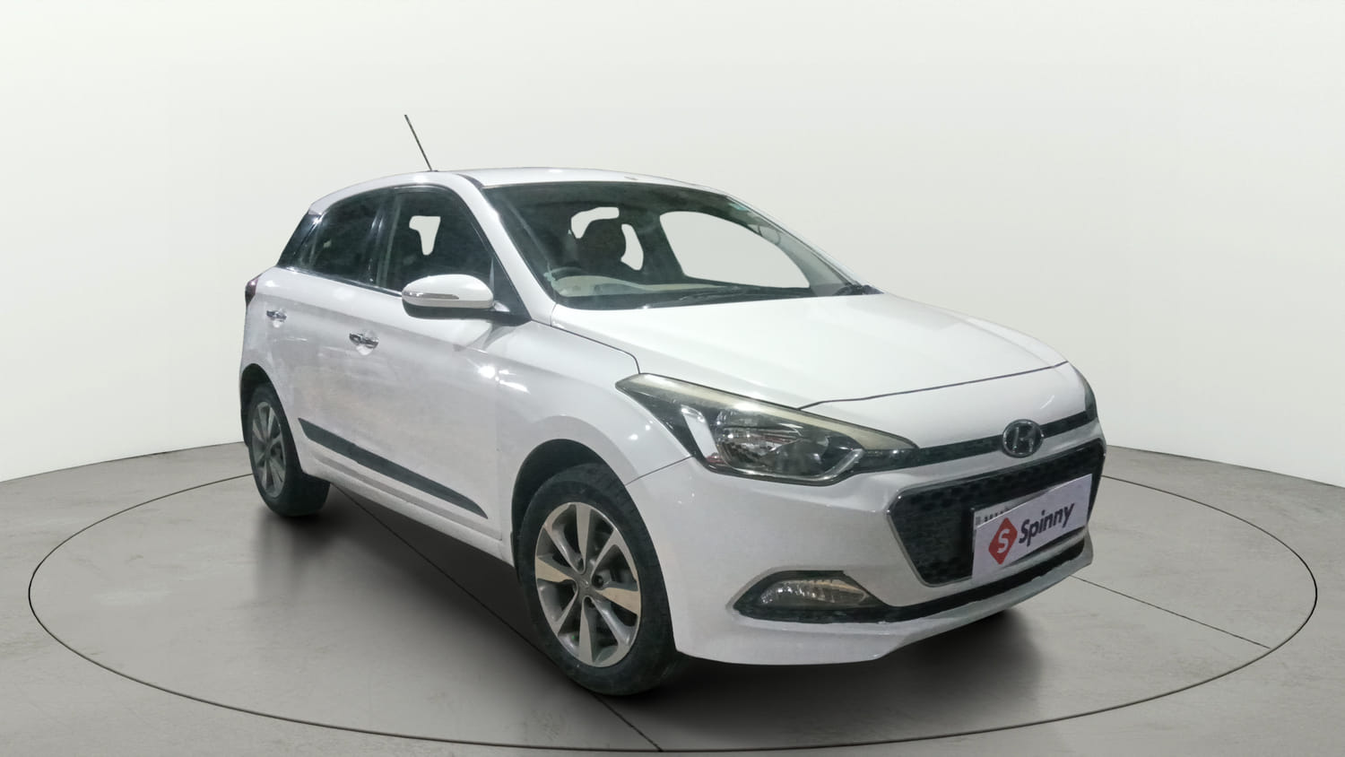 Used 2016 Hyundai Elite i20 Asta 1.2 Petrol Manual exterior RIGHT FRONT CORNER VIEW