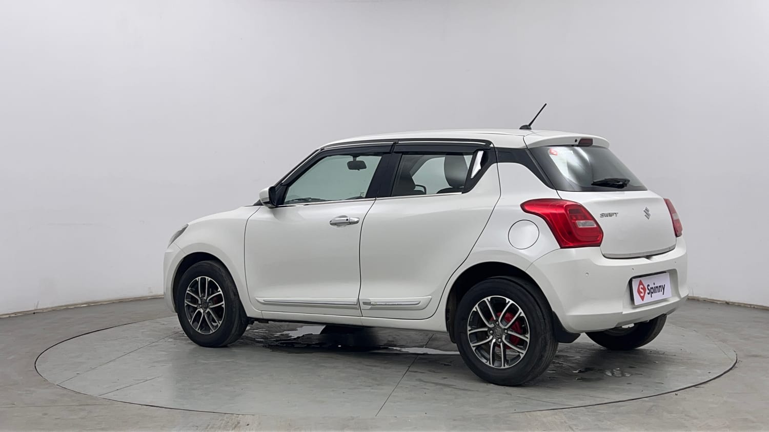 Used 2019 Maruti Suzuki Swift ZXi Plus Petrol Manual exterior LEFT REAR CORNER VIEW