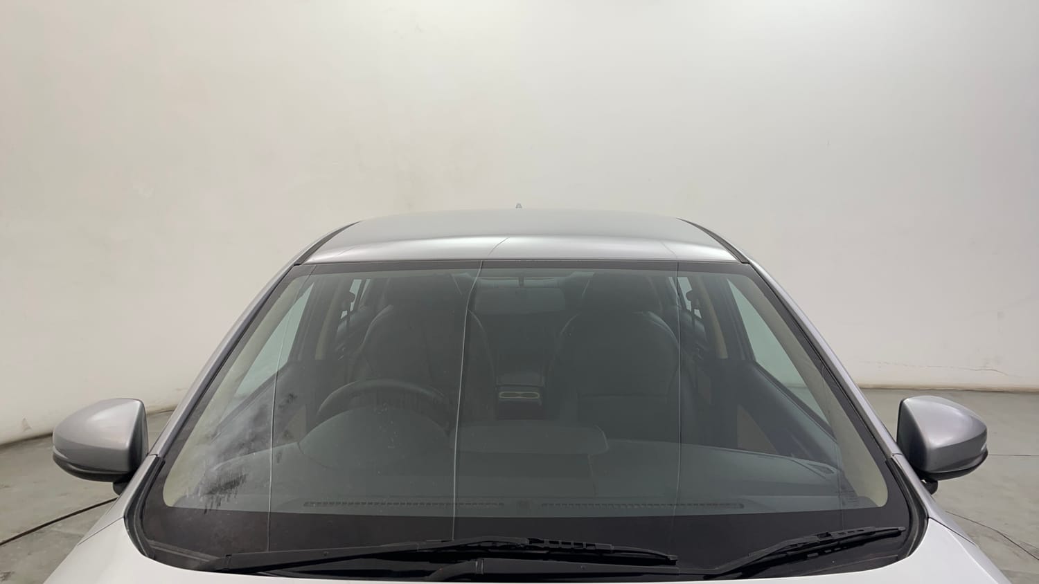 Used 2018 Honda Amaze 1.2 VX MT Petrol Petrol Manual exterior FRONT WINDSHIELD VIEW