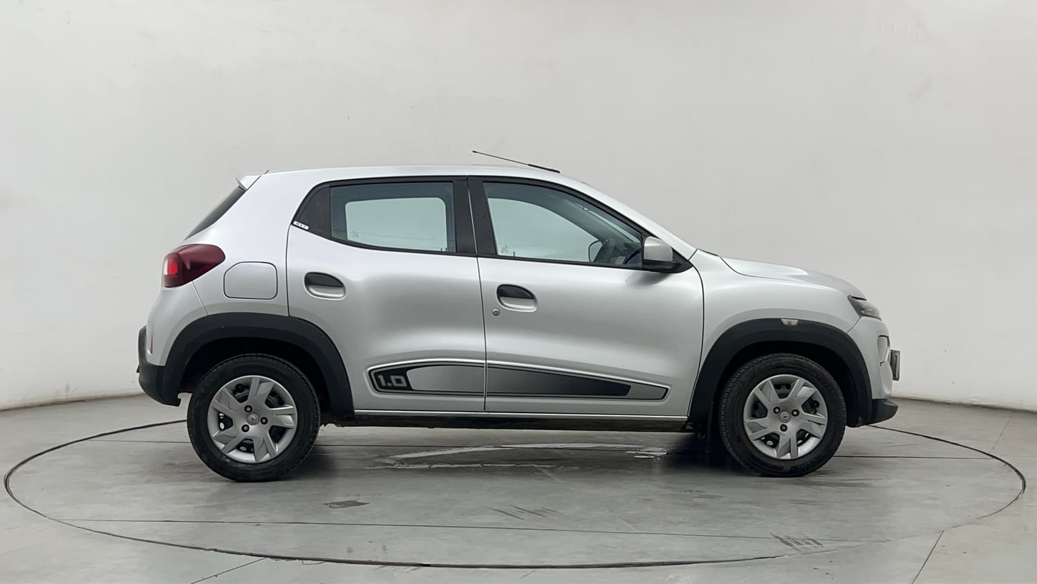 Used 2021 Renault Kwid RXT 1.0 AMT Opt Petrol Automatic exterior RIGHT SIDE VIEW