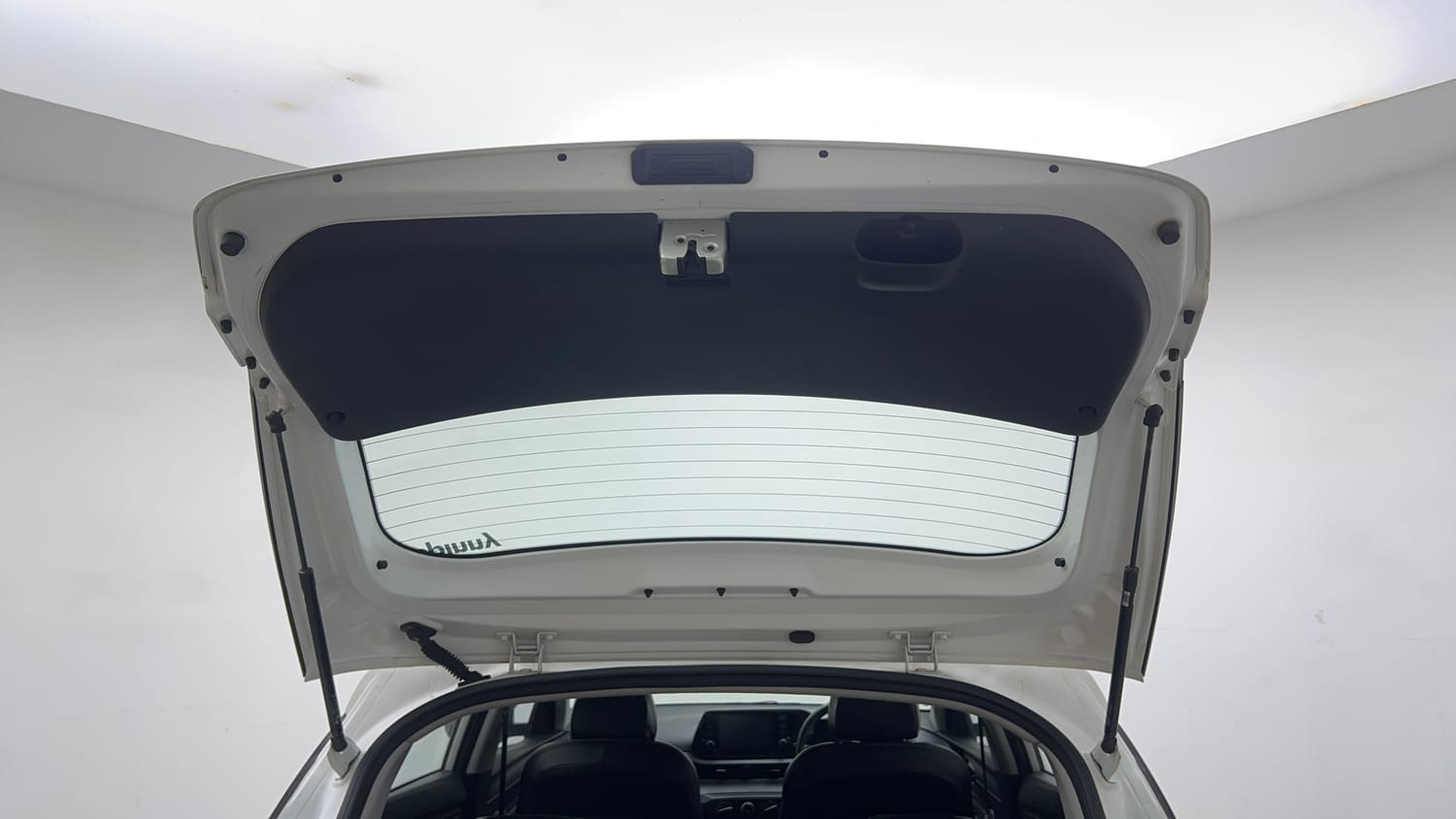 Used 2023 Hyundai i20 Sportz 1.2 IVT Petrol Automatic interior DICKY DOOR OPEN VIEW