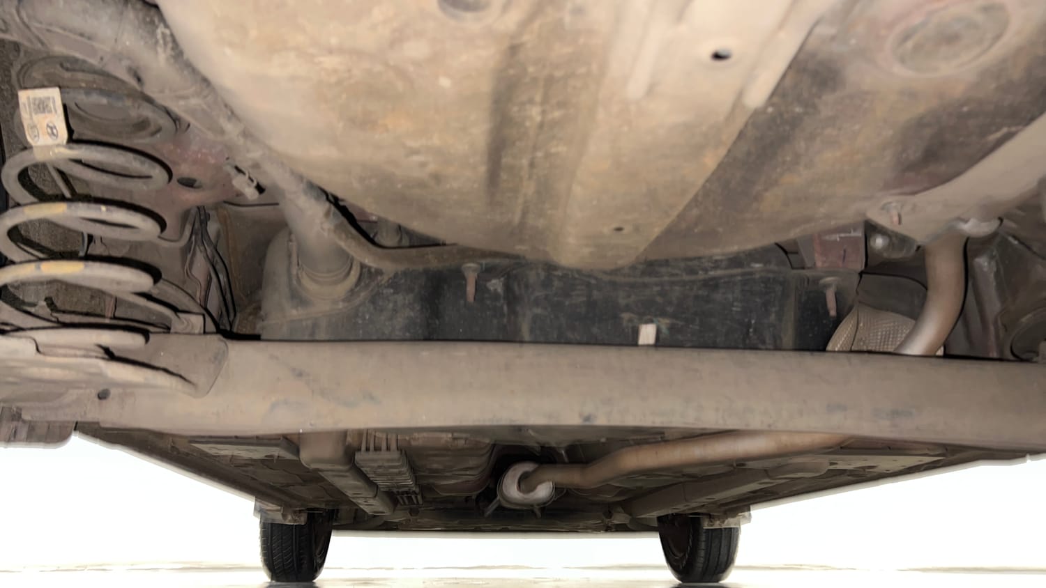 Used 2019 Hyundai Santro Sportz AMT Petrol Automatic extra REAR UNDERBODY VIEW (TAKEN FROM REAR)