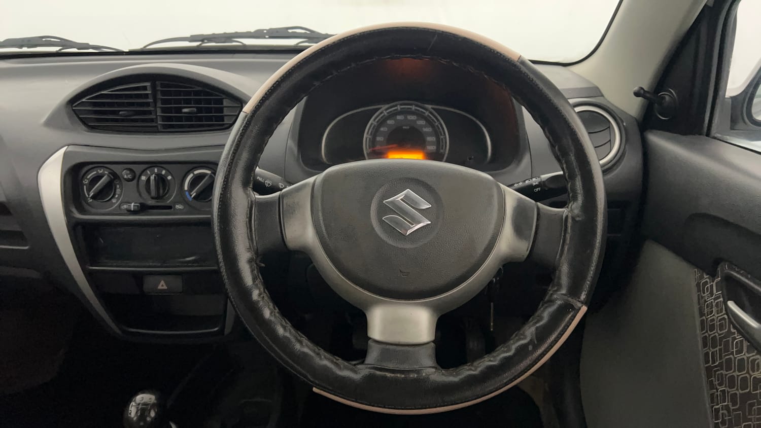 Used 2017 Maruti Suzuki Alto 800 LXi Petrol Manual interior STEERING VIEW