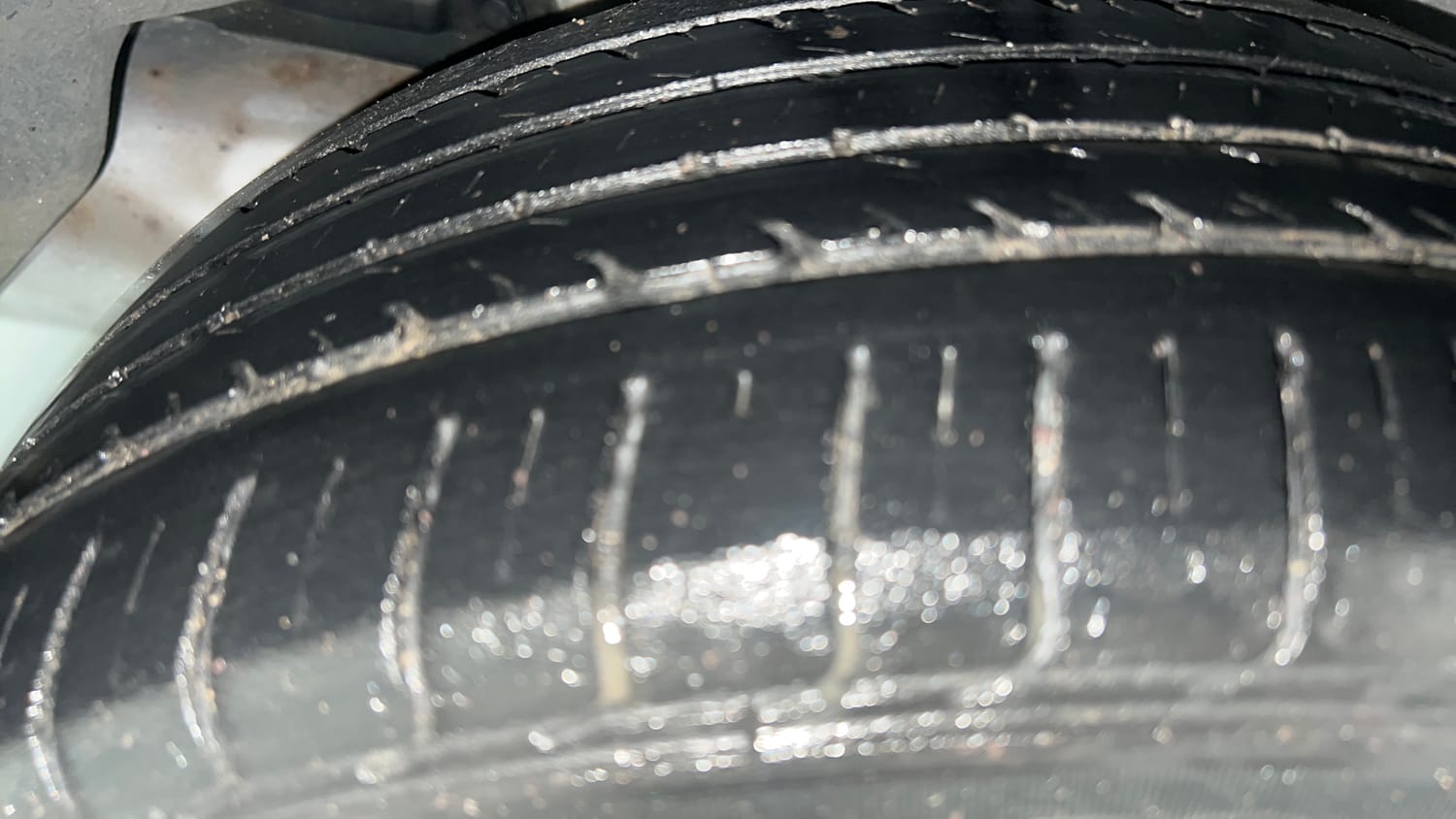 Used 2022 Maruti Suzuki Ciaz Alpha 1.5 Petrol Manual tyres RIGHT REAR TYRE TREAD VIEW