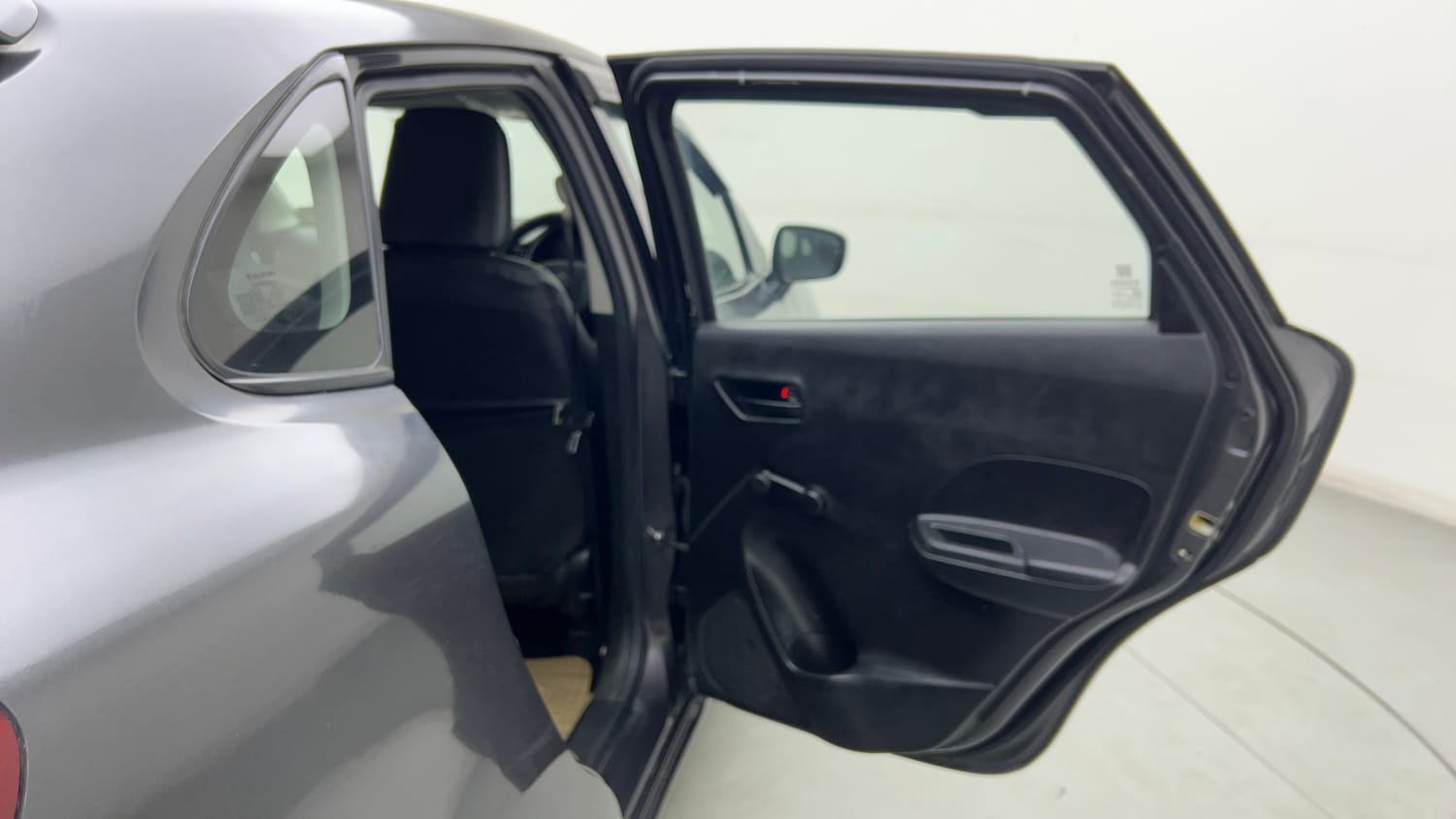 Used 2017 Maruti Suzuki Baleno Sigma 1.2 Petrol Manual interior RIGHT REAR DOOR OPEN VIEW