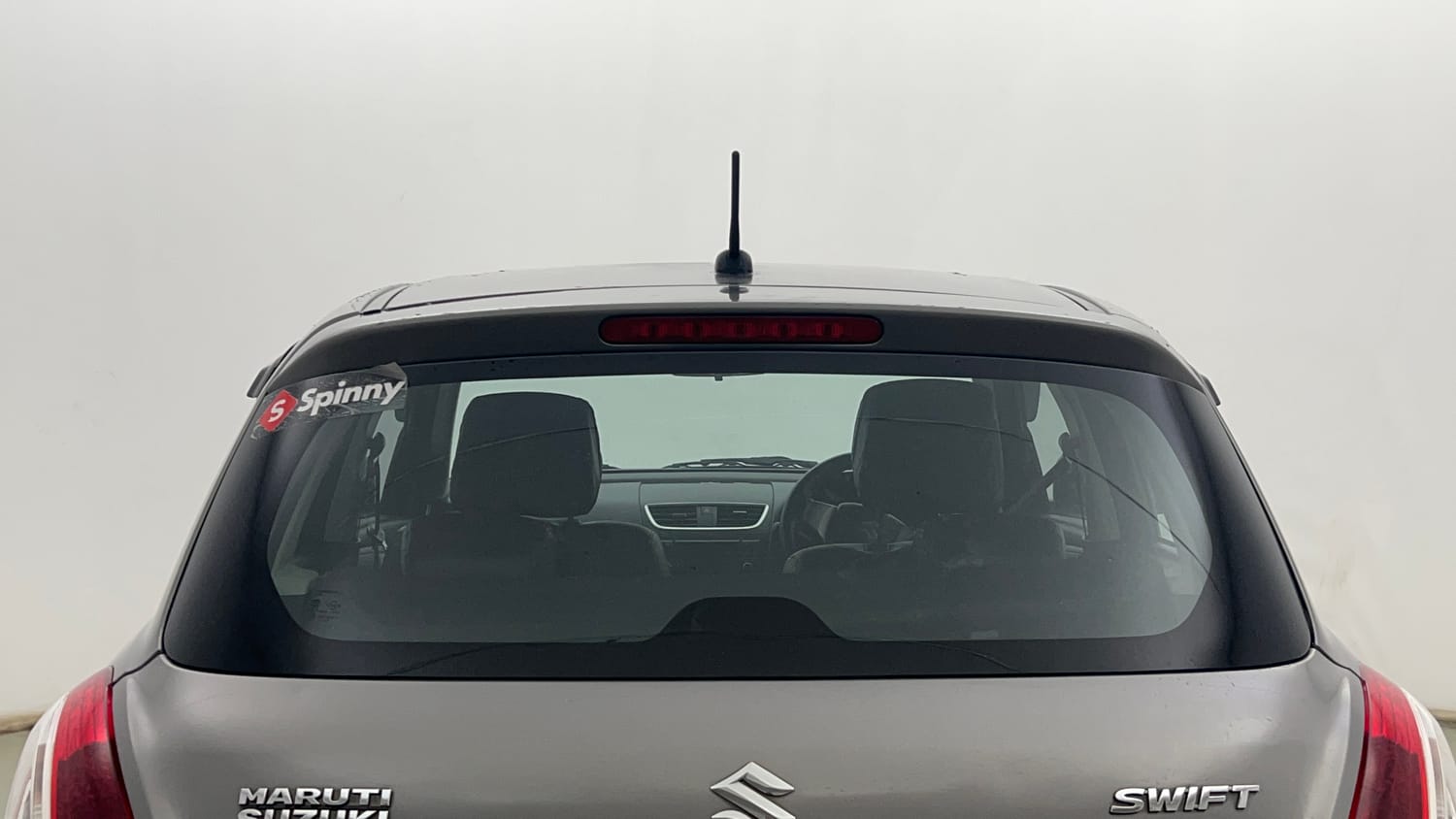 Used 2015 Maruti Suzuki Swift VXi Petrol Manual exterior BACK WINDSHIELD VIEW