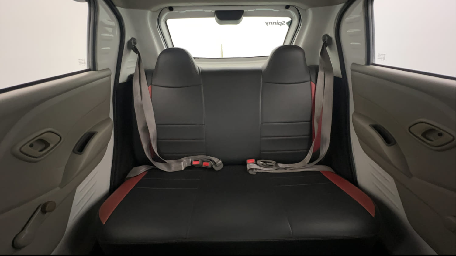 Used 2016 Datsun Redi-GO S Petrol Manual interior REAR SEAT CONDITION VIEW