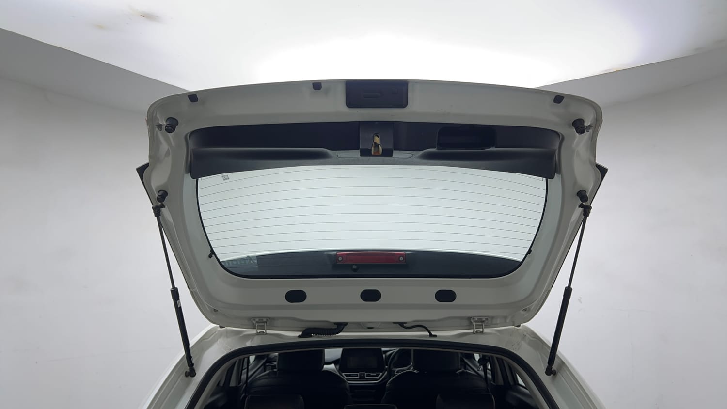 Used 2025 Maruti Suzuki Baleno Zeta MT Petrol Manual interior DICKY DOOR OPEN VIEW