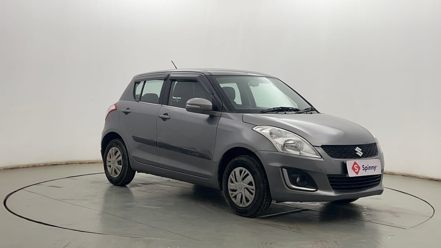 Used 2015 Maruti Suzuki Swift VXi Petrol Manual exterior RIGHT FRONT CORNER VIEW
