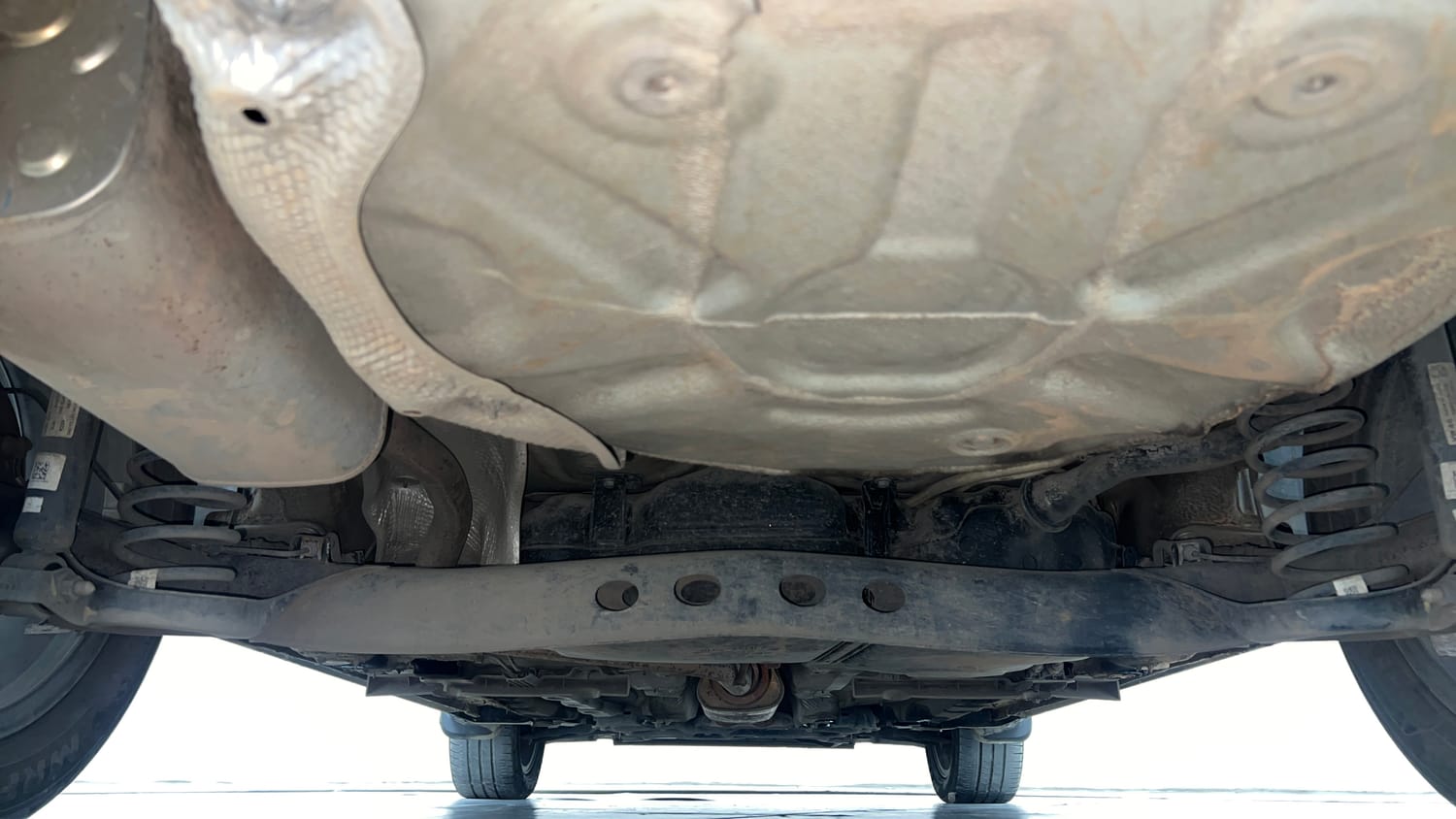Used 2023 Skoda Slavia Style 1.0L TSI AT Petrol Automatic extra REAR UNDERBODY VIEW (TAKEN FROM REAR)