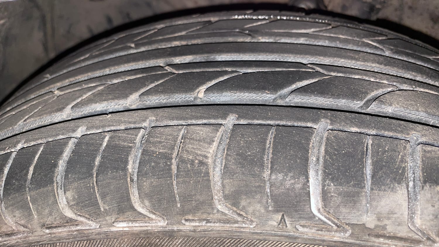 Used 2018 Honda Jazz V AT Petrol Petrol Automatic tyres LEFT FRONT TYRE TREAD VIEW