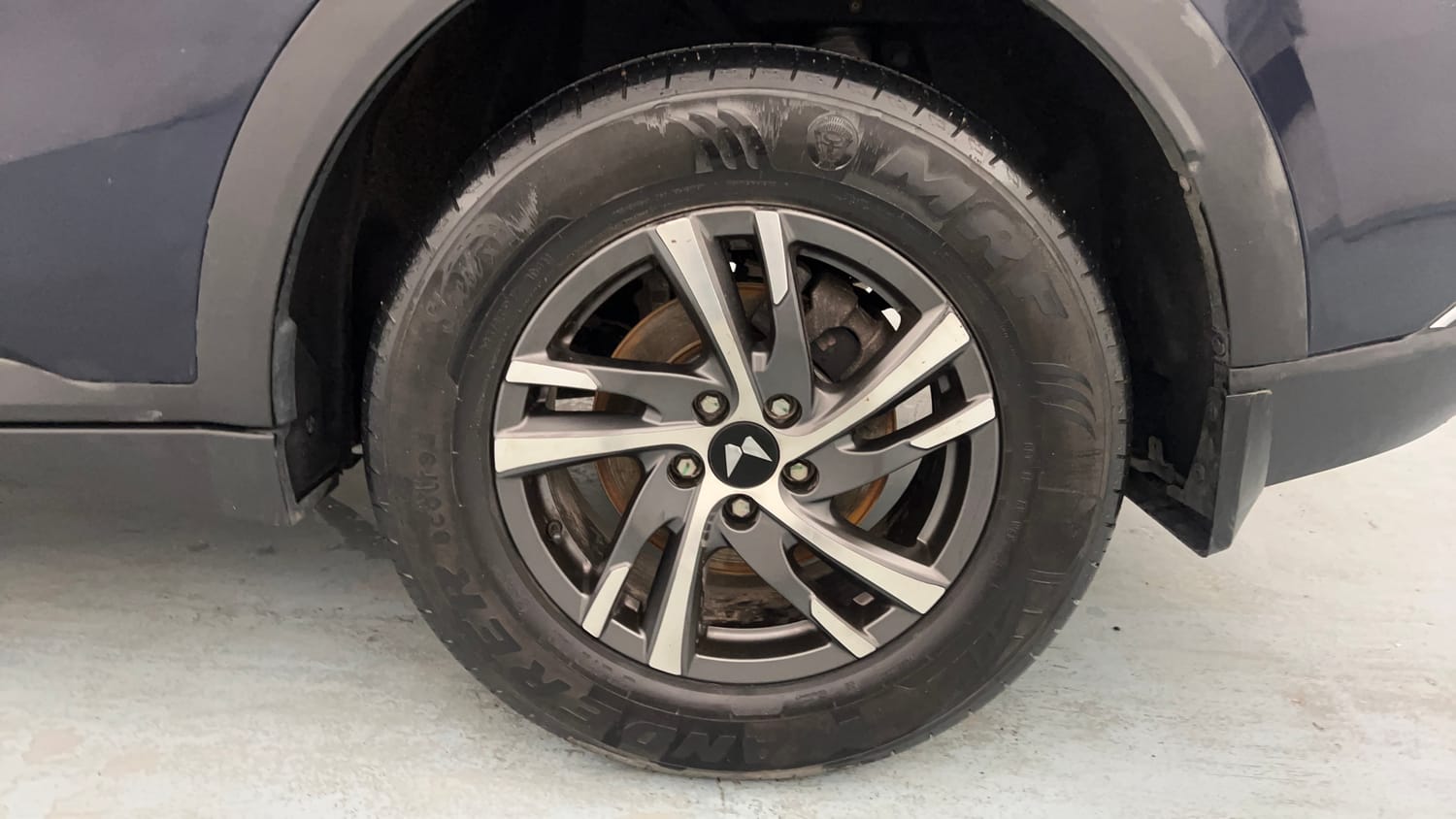 Used 2023 Mahindra XUV700 AX 3 Diesel MT 7 STR Diesel Manual tyres LEFT REAR TYRE RIM VIEW