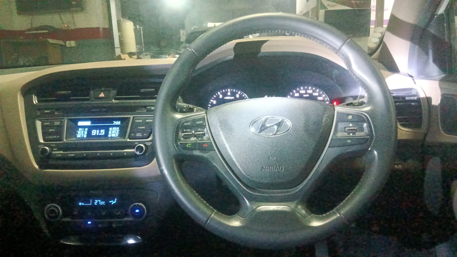 Used 2016 Hyundai Elite i20 Asta 1.2 Petrol Manual interior STEERING VIEW