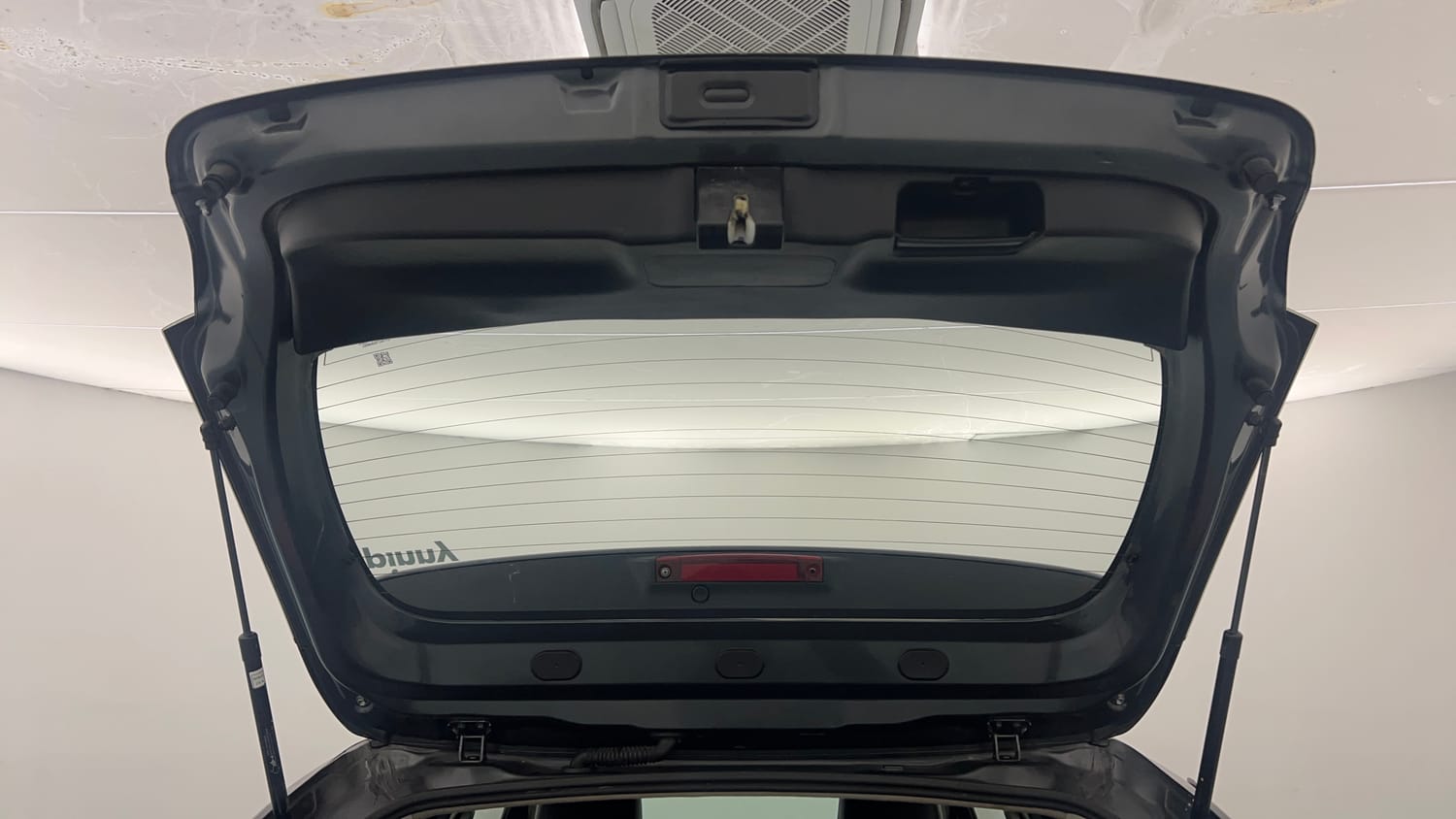 Used 2022 Maruti Suzuki Baleno Delta MT Petrol Manual interior DICKY DOOR OPEN VIEW