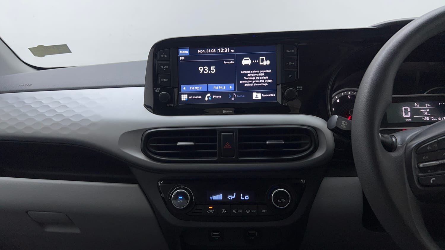 Used 2020 Hyundai Grand i10 Nios Sportz AMT 1.2 Kappa VTVT Petrol Automatic interior MUSIC SYSTEM & AC CONTROL VIEW