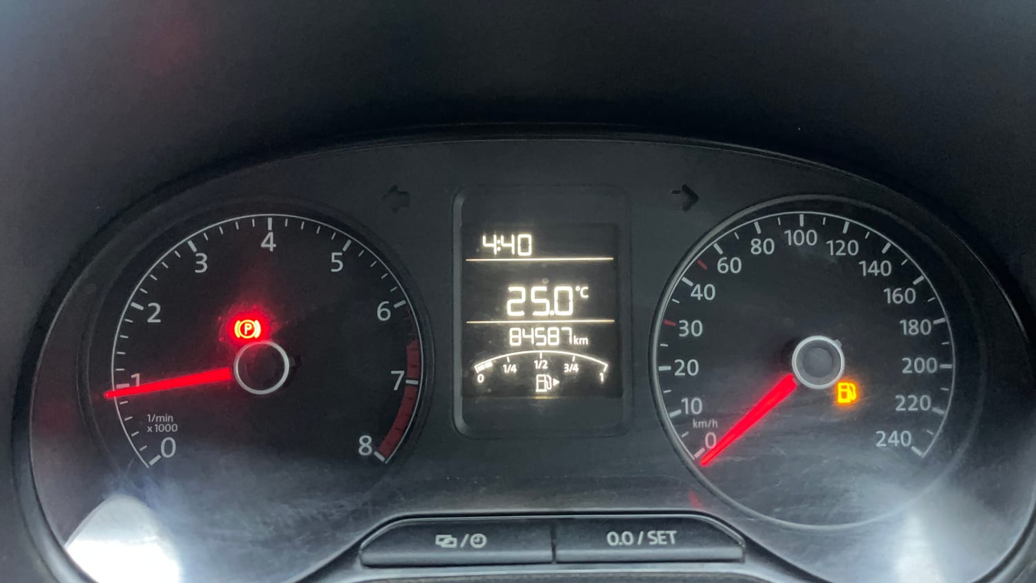Used 2015 Volkswagen Polo Trendline 1.2L (P) Petrol Manual interior CLUSTERMETER VIEW