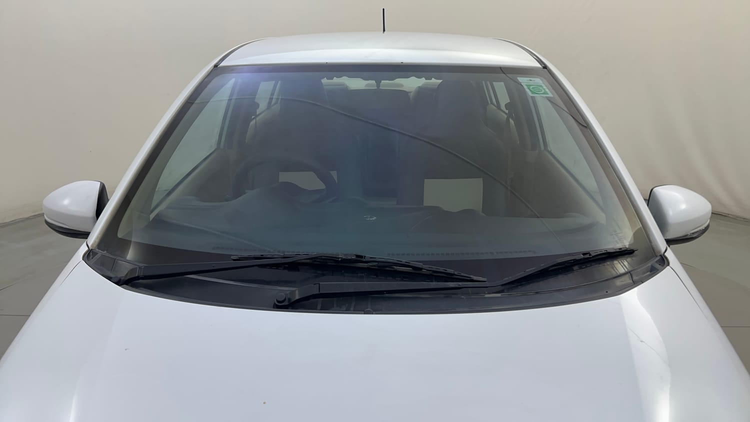 Used 2016 Honda Amaze 1.2 S i-VTEC Petrol Manual exterior FRONT WINDSHIELD VIEW