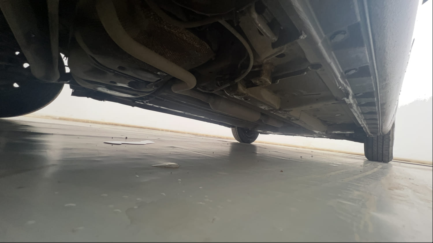 Used 2015 Maruti Suzuki Swift VXi Petrol Manual extra REAR RIGHT UNDERBODY VIEW