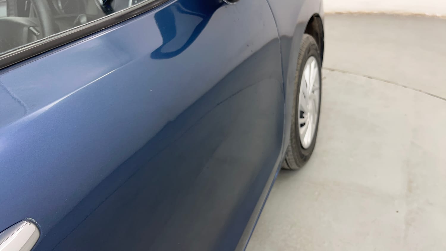 Used 2017 Maruti Suzuki Baleno Delta 1.2 Petrol Manual dents MINOR SCRATCH