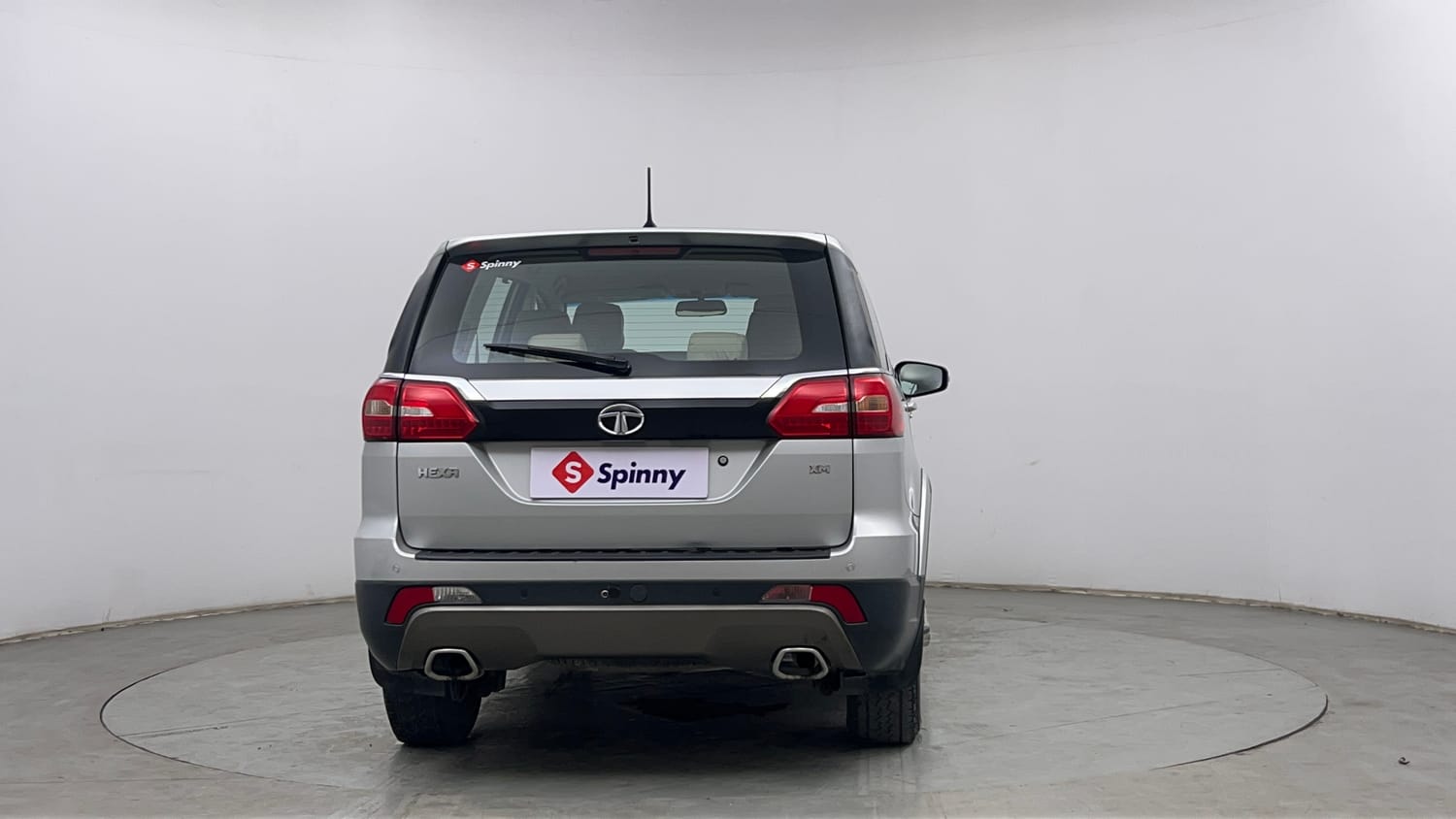 Used 2017 Tata Hexa XM 4x2 7 STR Diesel Manual exterior BACK VIEW