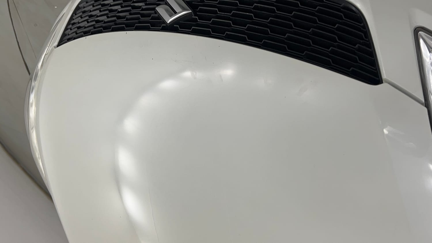 Used 2015 Maruti Suzuki Swift VXi Petrol Manual dents MINOR SCRATCH