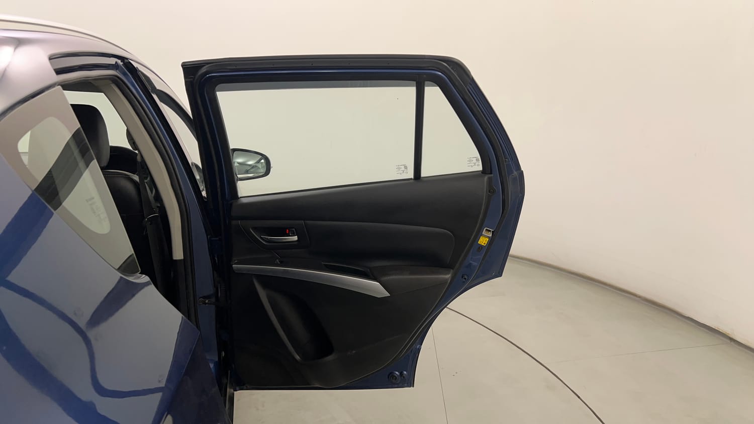 Used 2017 Maruti Suzuki S-Cross Alpha 1.3 Diesel Manual interior RIGHT REAR DOOR OPEN VIEW