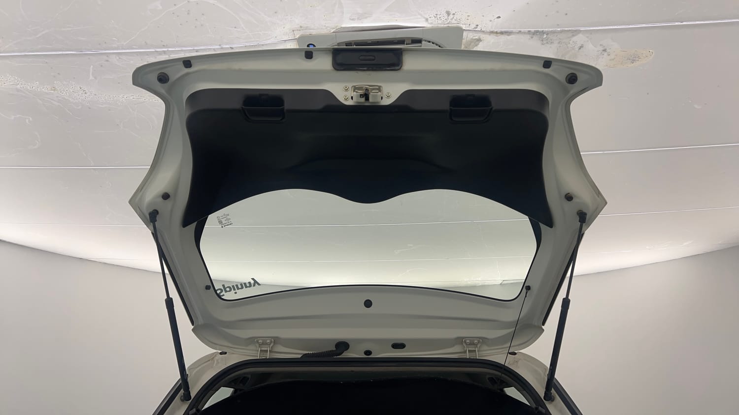 Used 2021 Maruti Suzuki Swift VXi Petrol Manual interior DICKY DOOR OPEN VIEW