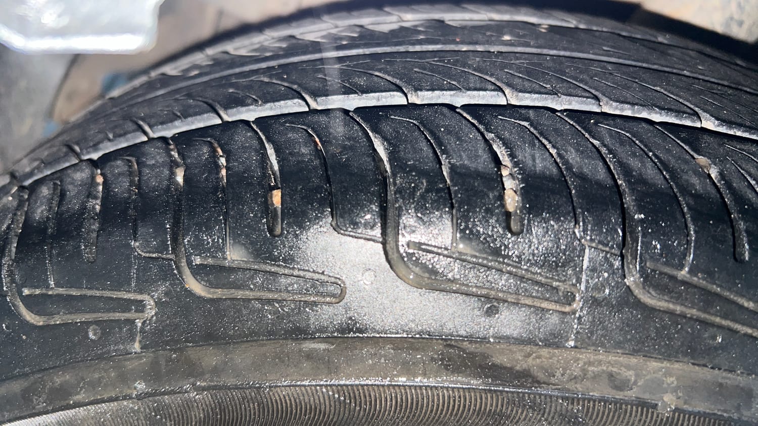Used 2019 Hyundai Grand i10 Magna 1.2 Kappa VTVT CNG (outside fitted) Cng Manual tyres RIGHT REAR TYRE TREAD VIEW
