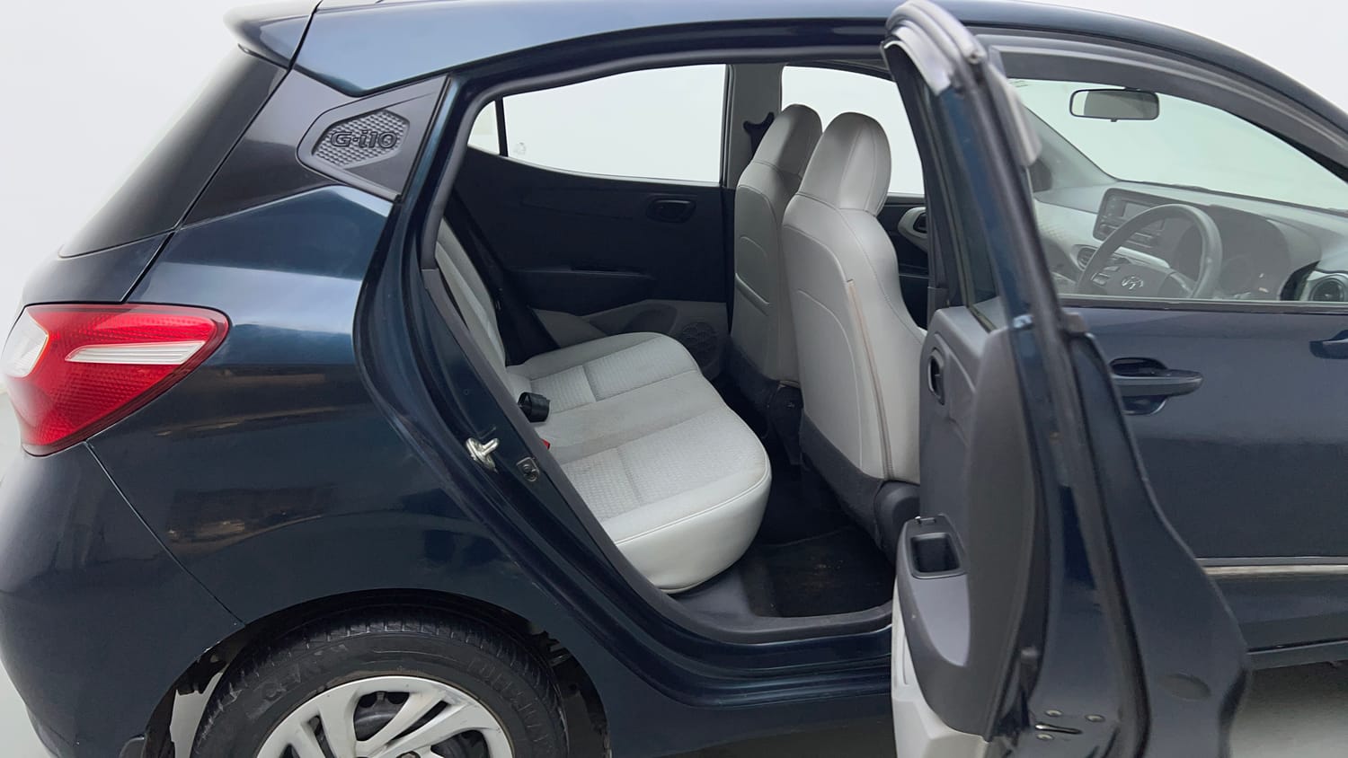 Used 2021 Hyundai Grand i10 Nios Magna 1.2 Kappa VTVT Petrol Manual interior RIGHT SIDE REAR DOOR CABIN VIEW