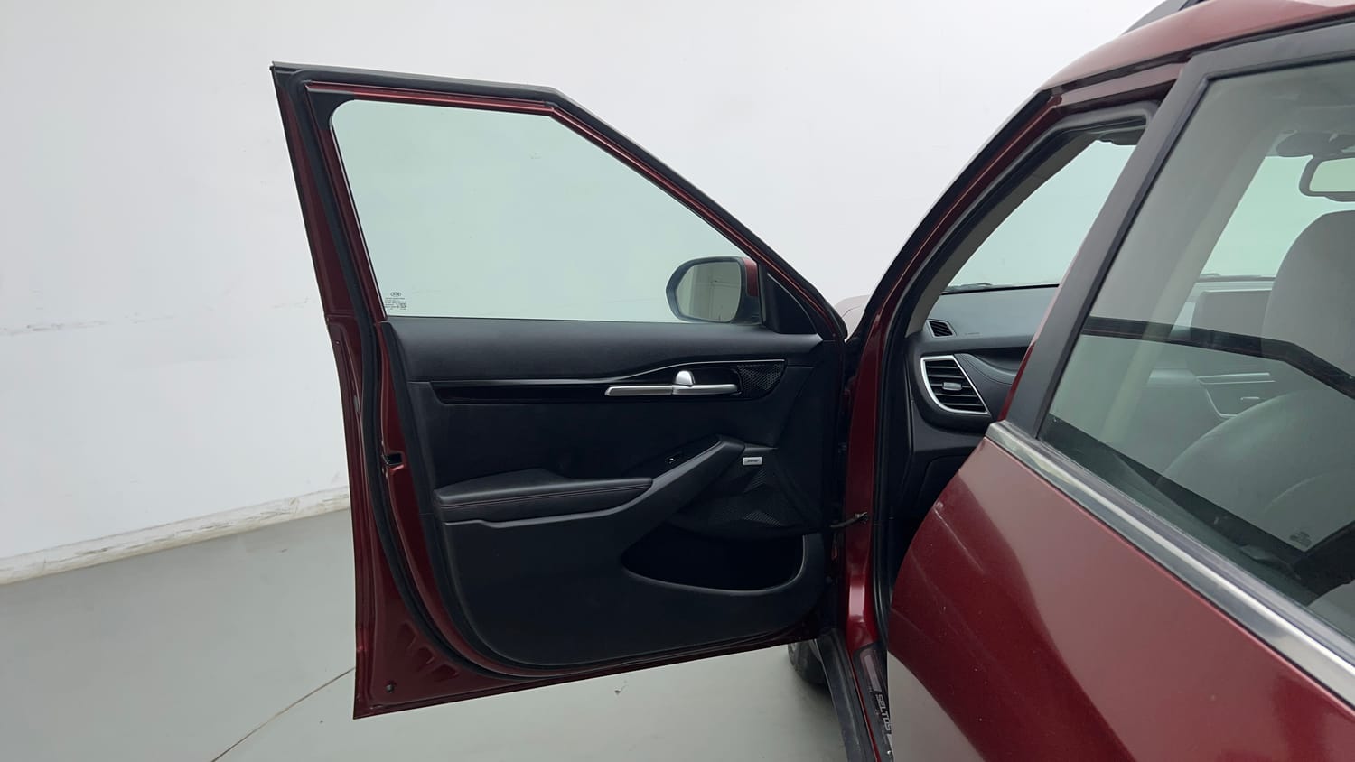 Used 2021 Kia Seltos GTX Plus DCT 1.4 Petrol Automatic interior LEFT FRONT DOOR OPEN VIEW