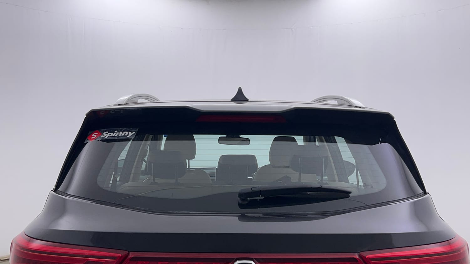 Used 2023 MG Motors Hector Smart Pro 1.5 Turbo MT Petrol Manual exterior BACK WINDSHIELD VIEW