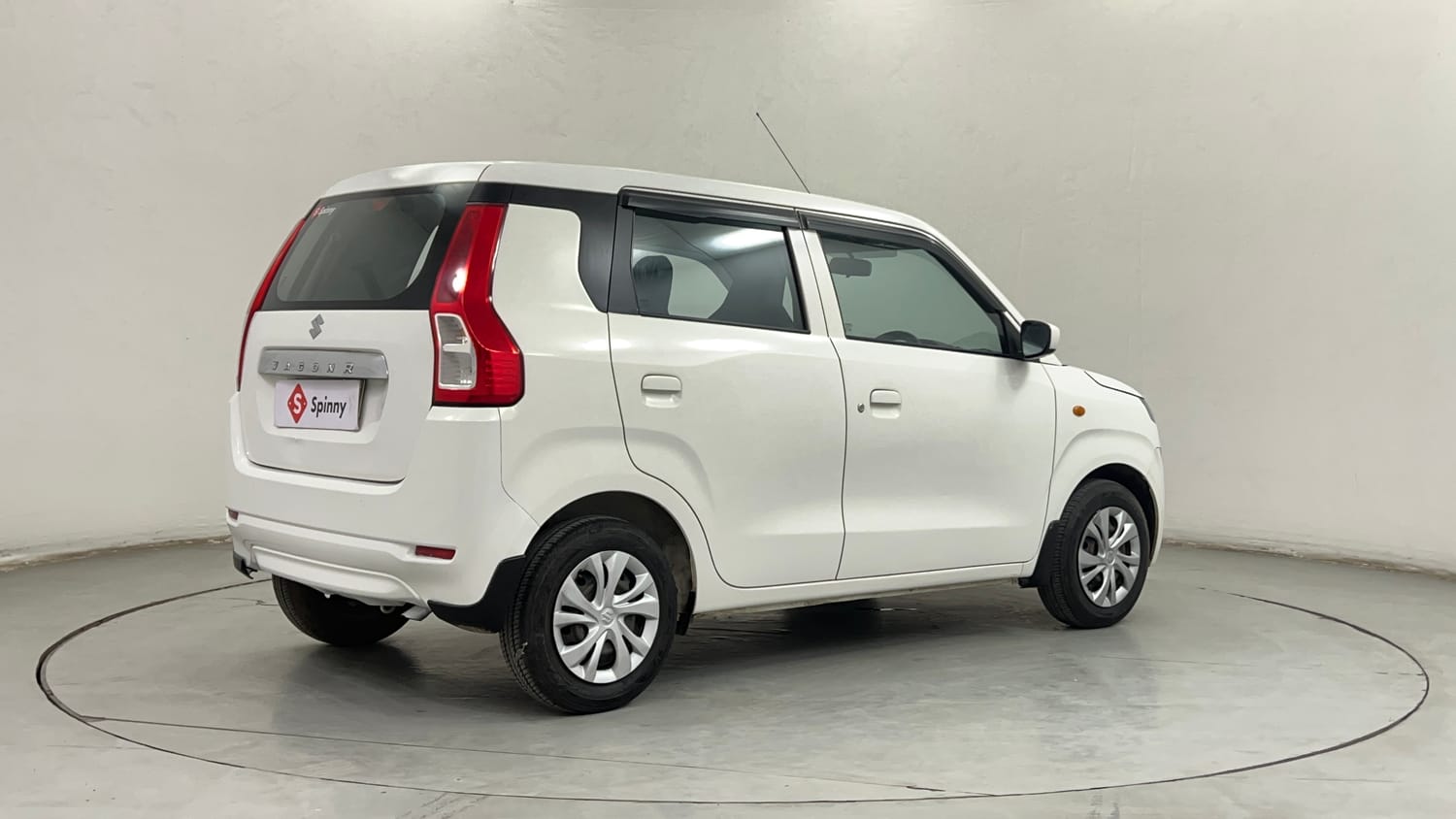 Used 2019 Maruti Suzuki Wagon R 1.0 VXI AMT Petrol Automatic exterior RIGHT REAR CORNER VIEW
