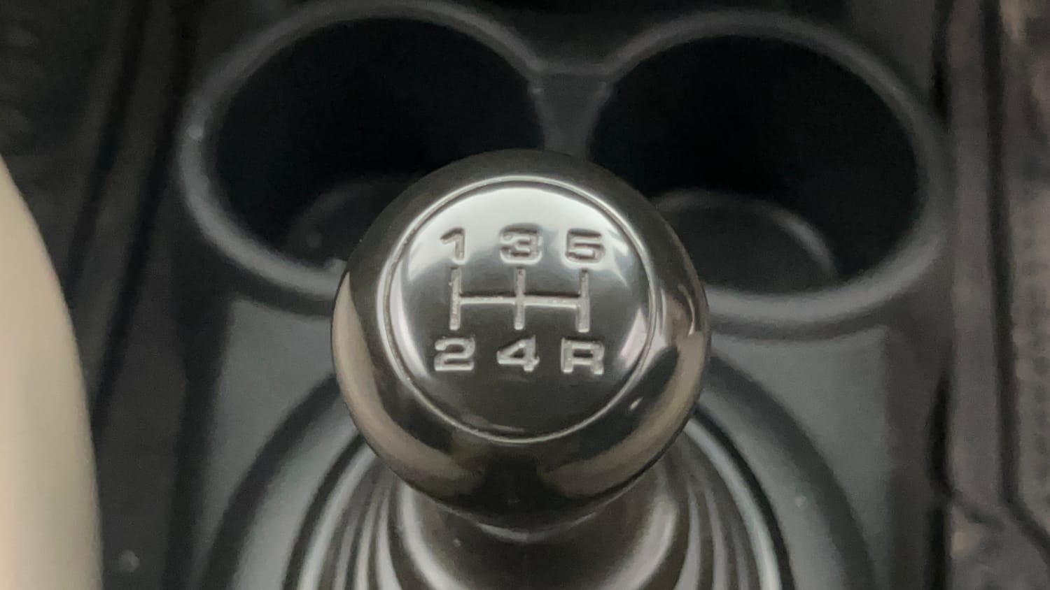 Used 2015 Honda Amaze 1.2 E i-VTEC Petrol Manual interior GEAR  KNOB VIEW