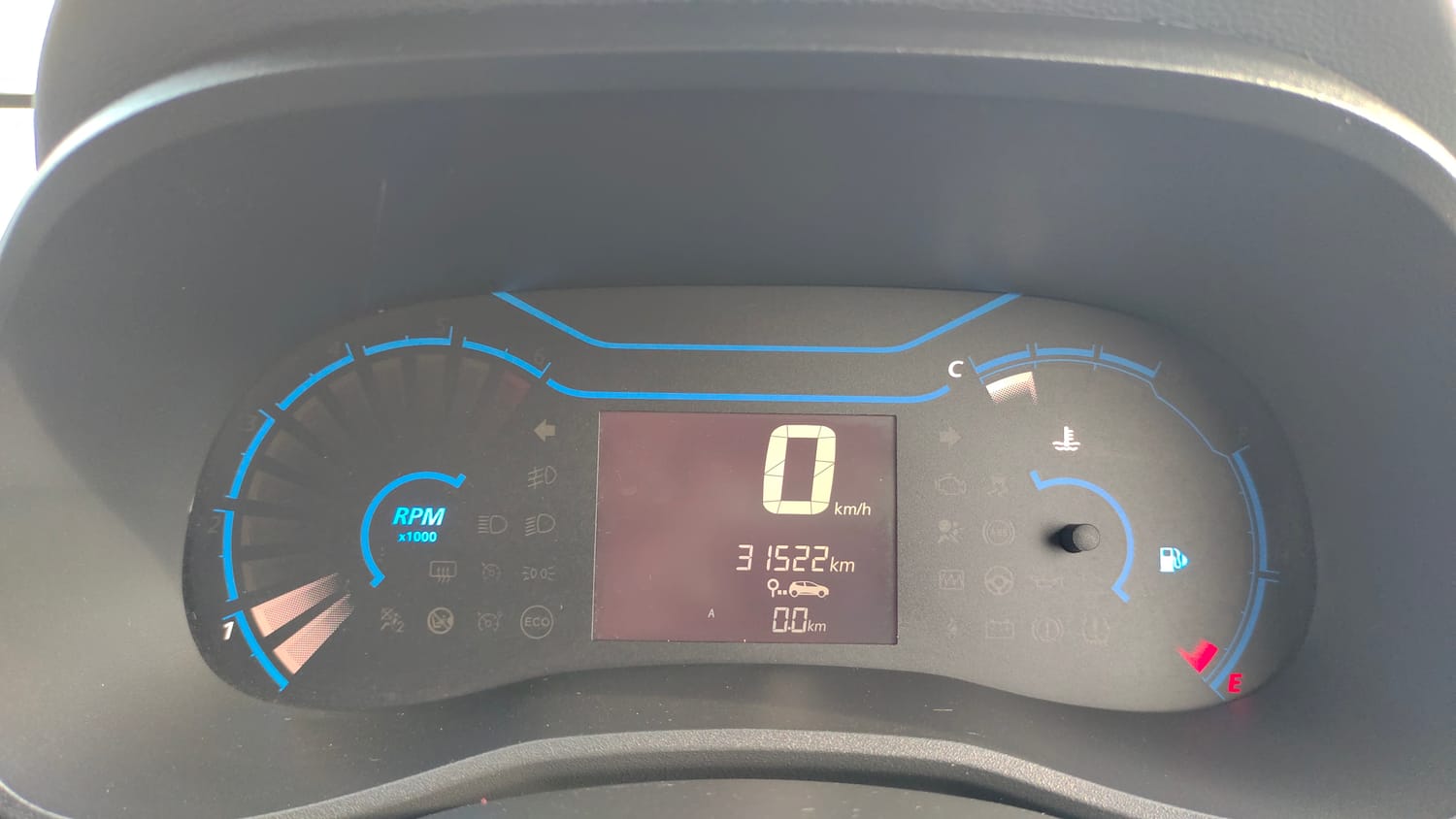 Used 2021 Renault Kwid RXT 1.0 Opt Petrol Manual interior CLUSTERMETER VIEW