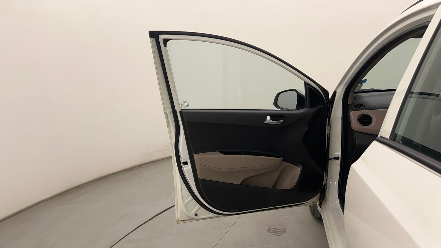 Used 2018 Hyundai Grand i10 Sportz AT 1.2 Kappa VTVT Petrol Automatic interior LEFT FRONT DOOR OPEN VIEW