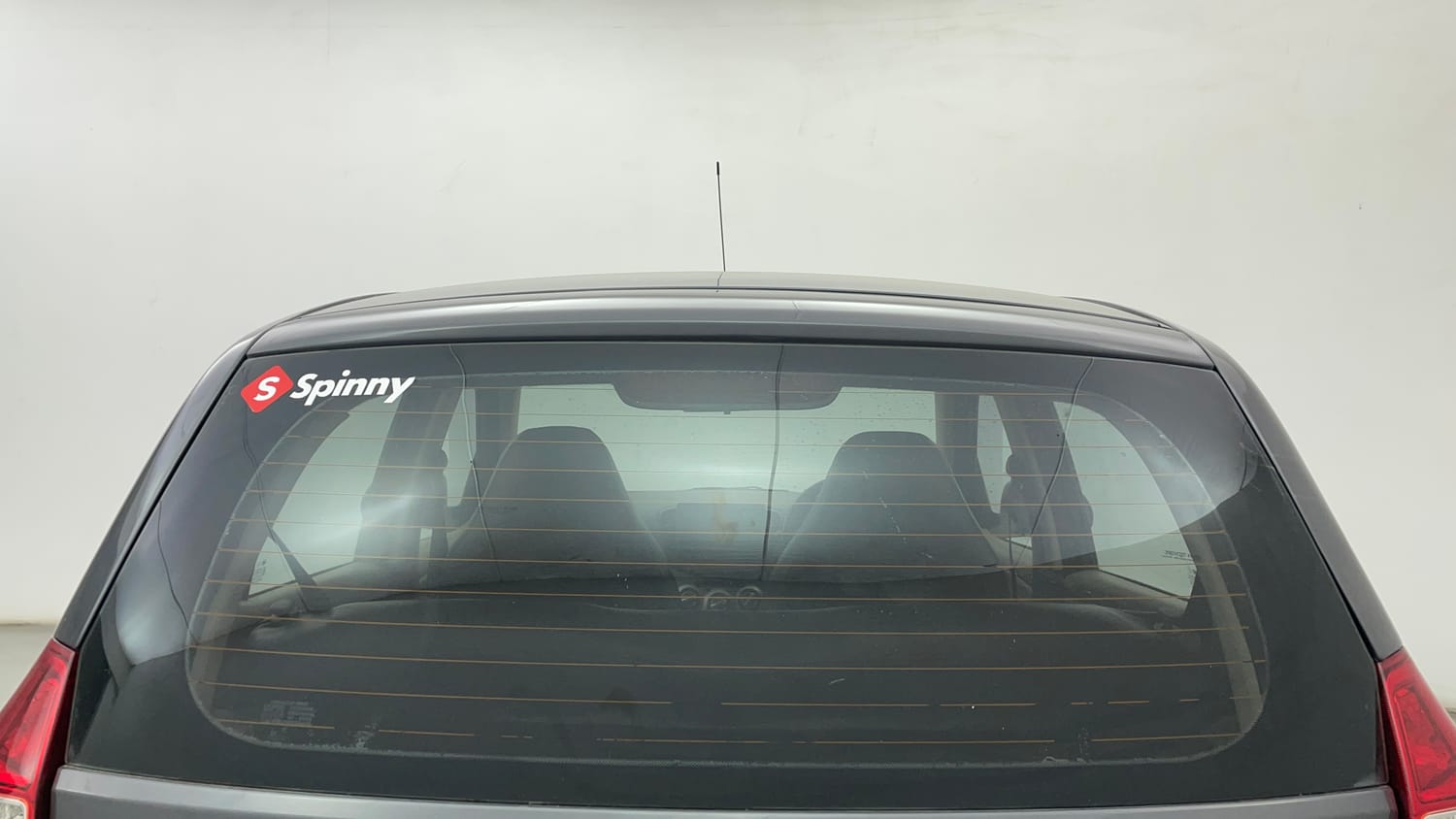 Used 2014 Hyundai i10 Sportz 1.1 iRDE2 Petrol Manual exterior BACK WINDSHIELD VIEW