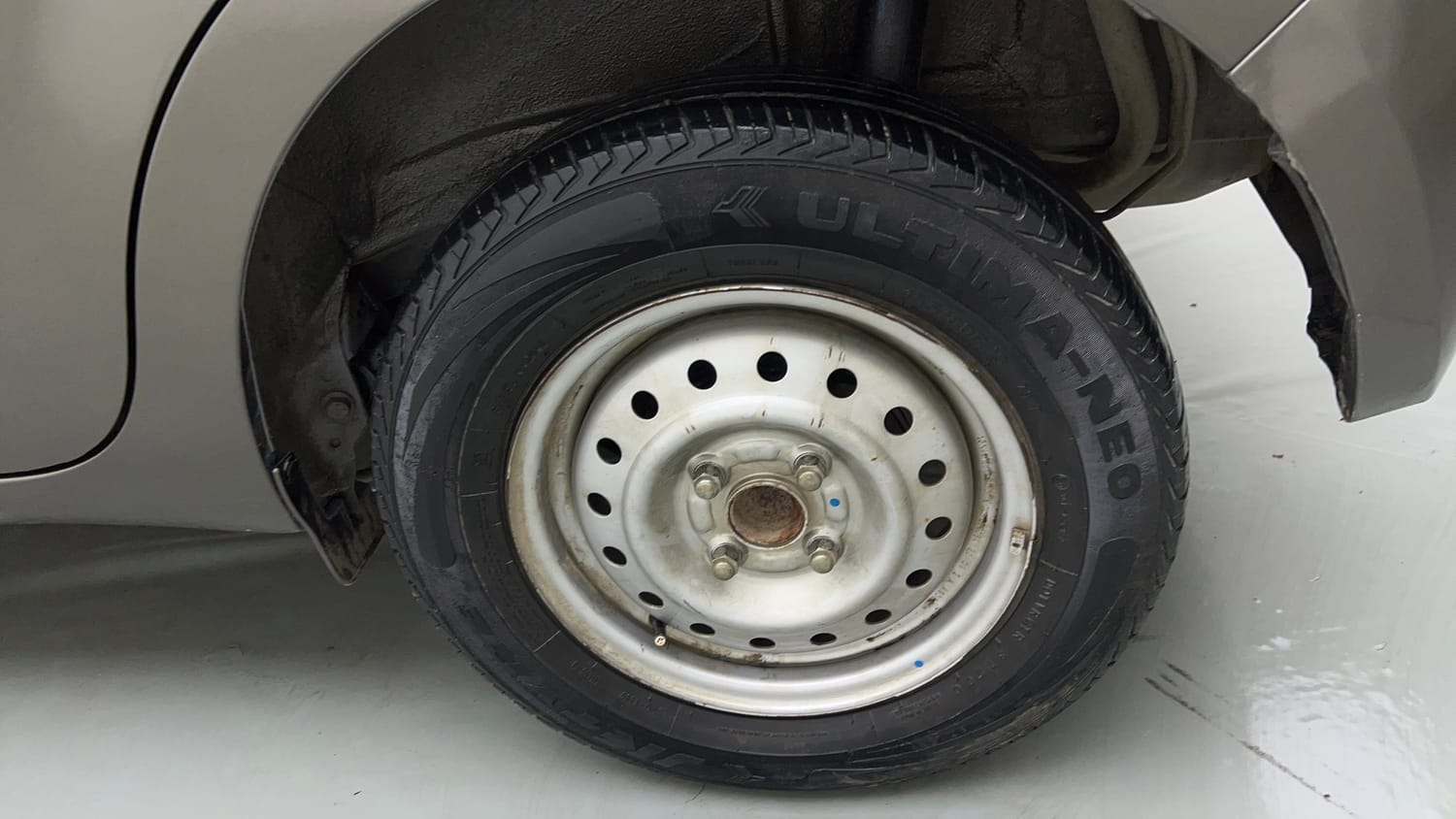 Used 2020 Maruti Suzuki Wagon R LXi 1.0 CNG Cng Manual tyres LEFT REAR TYRE RIM VIEW