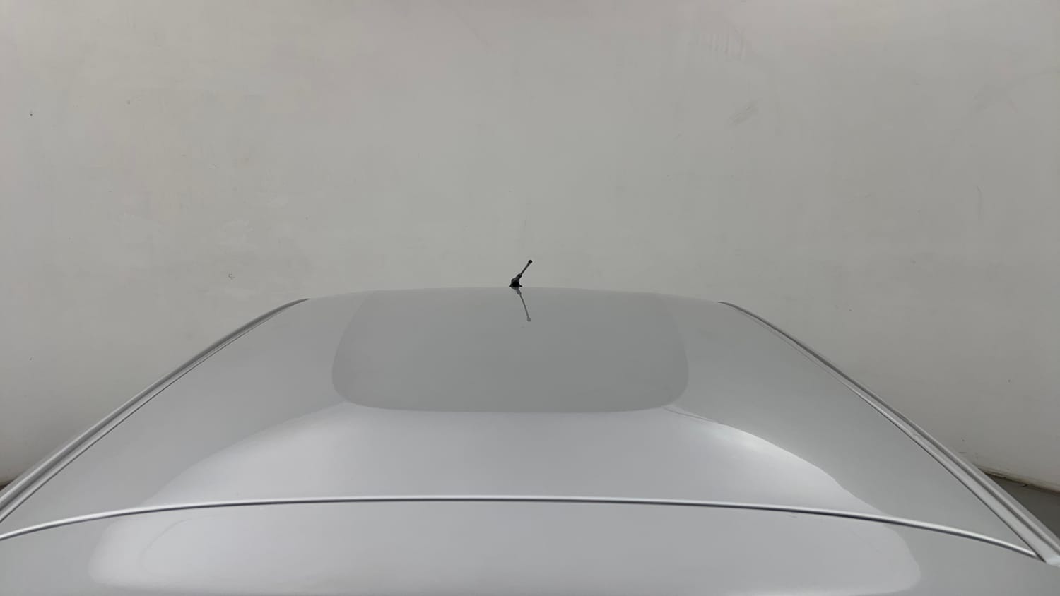 Used 2021 Renault Kwid RXT 1.0 AMT Opt Petrol Automatic exterior EXTERIOR ROOF VIEW