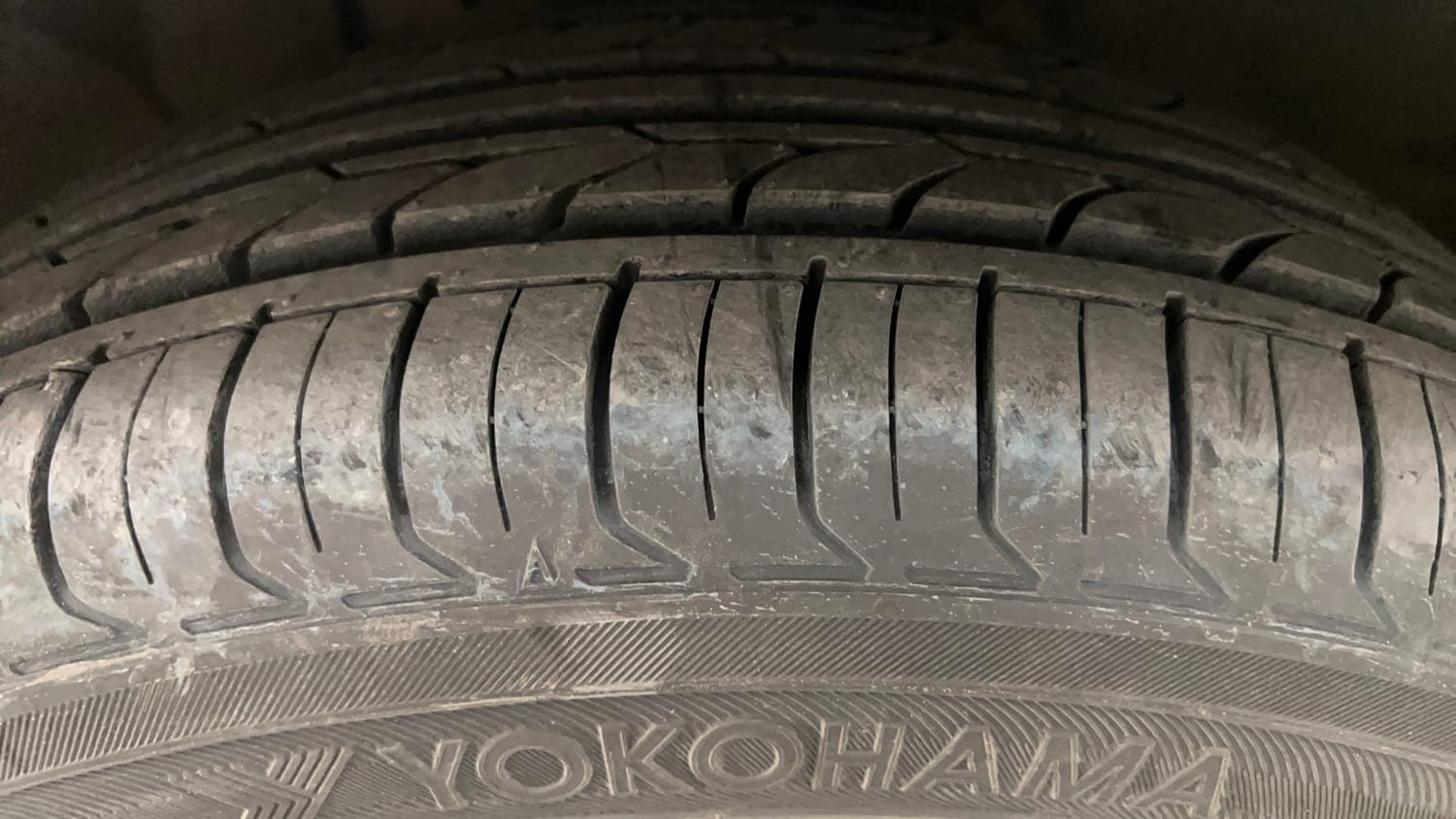 Used 2021 Ford EcoSport Titanium 1.5L TDCi Diesel Manual tyres LEFT FRONT TYRE TREAD VIEW
