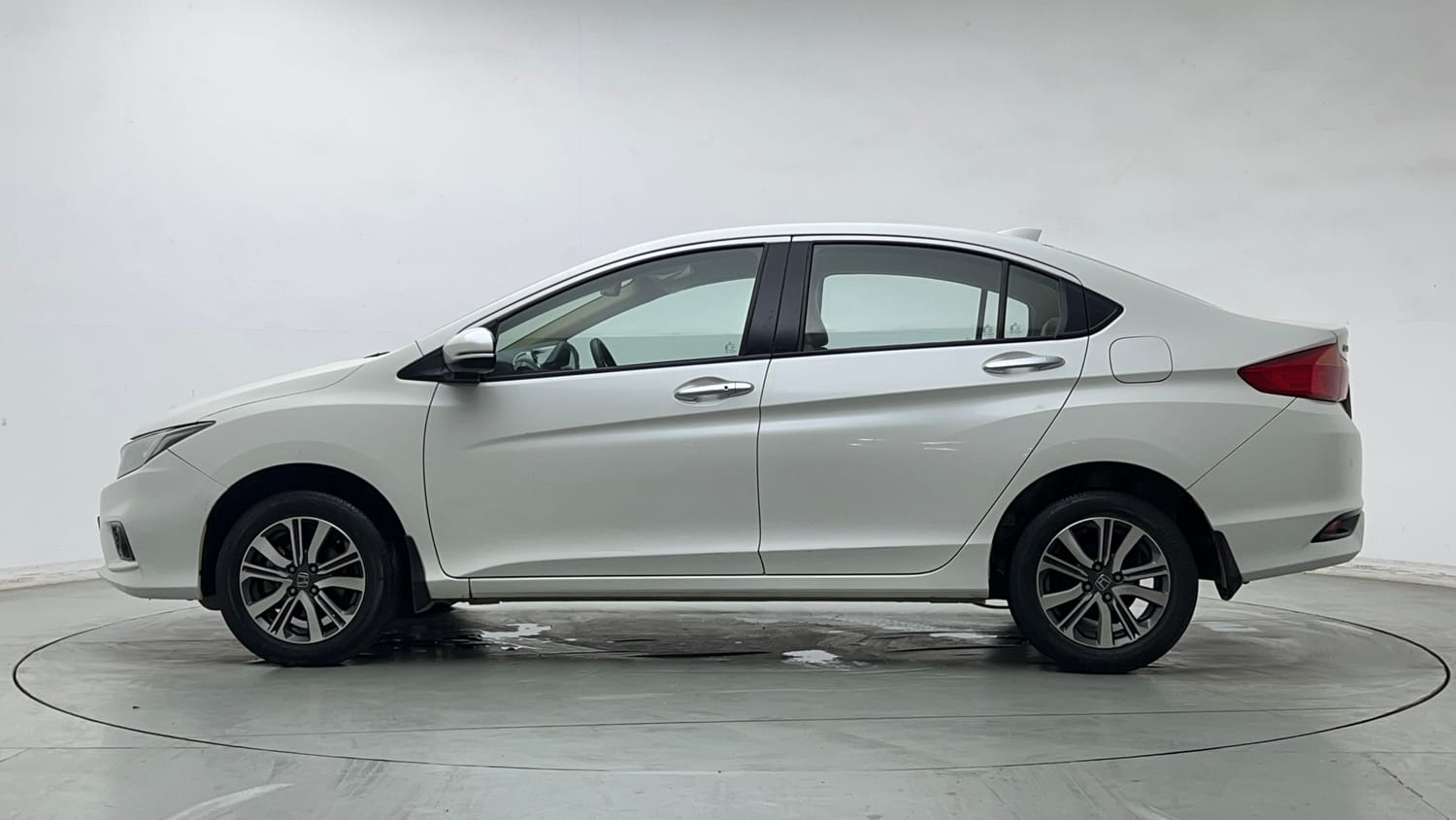 Used 2022 Honda City 4th Generation V Petrol Petrol Manual exterior LEFT SIDE VIEW
