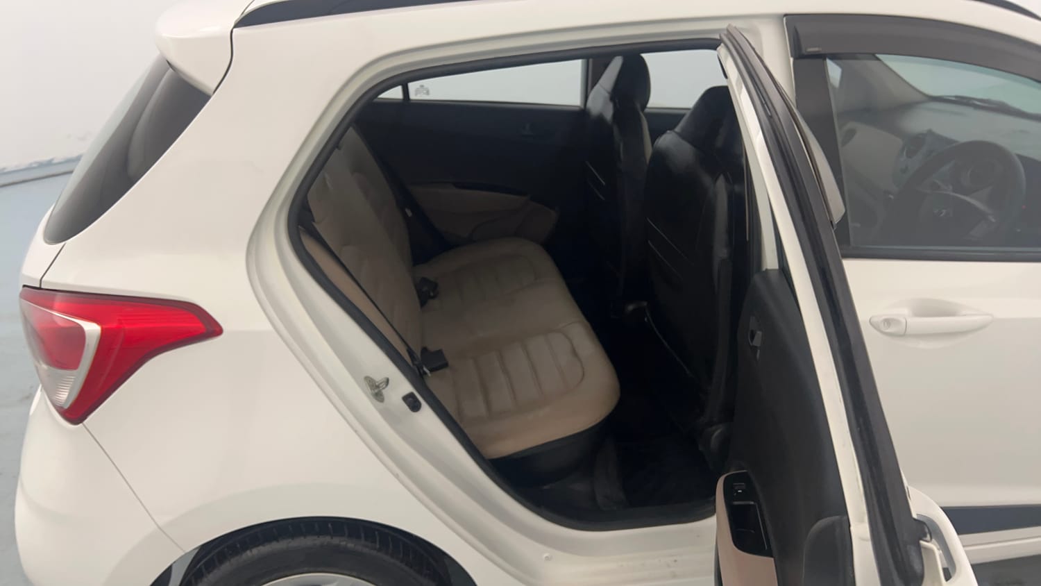 Used 2019 Hyundai Grand i10 Magna 1.2 Kappa VTVT Petrol Manual interior RIGHT SIDE REAR DOOR CABIN VIEW