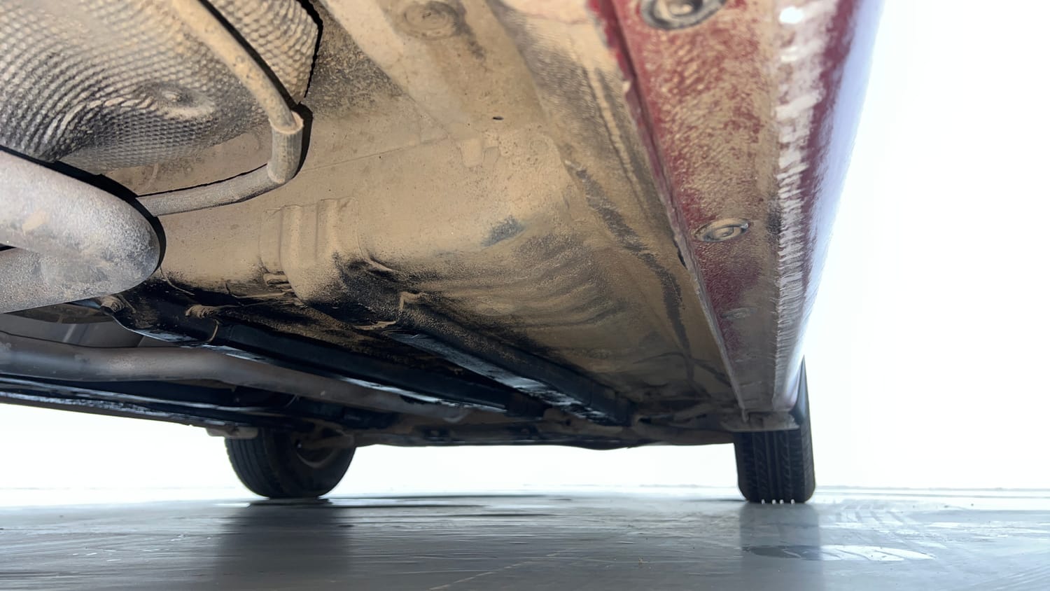 Used 2015 Hyundai Elite i20 Sportz 1.2 Petrol Manual extra REAR RIGHT UNDERBODY VIEW